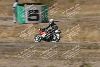 media/Apr-20-2025-AHRMA (Sun) [[393a79c373]]/Race/Group 2/Turn 4b/